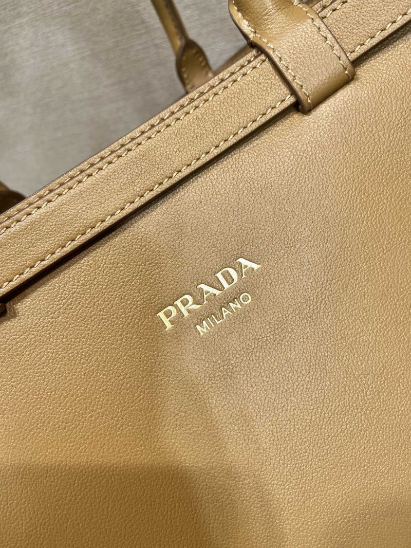 Pra*a top handle bags